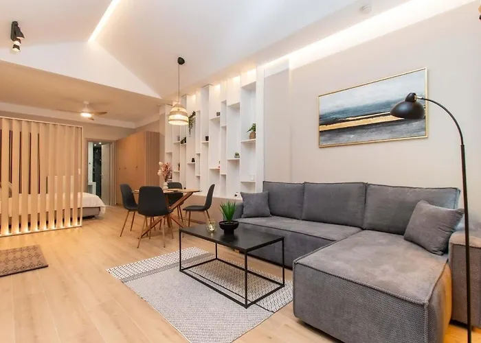 Ministryskg Apartament Saloniki